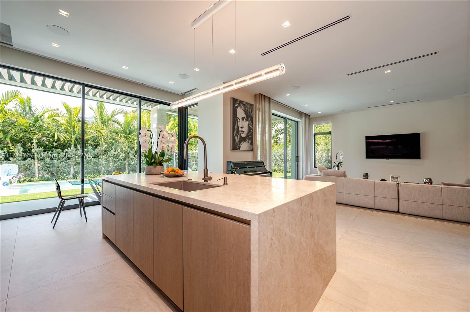 COCONUT PALM ESTATES - Residential