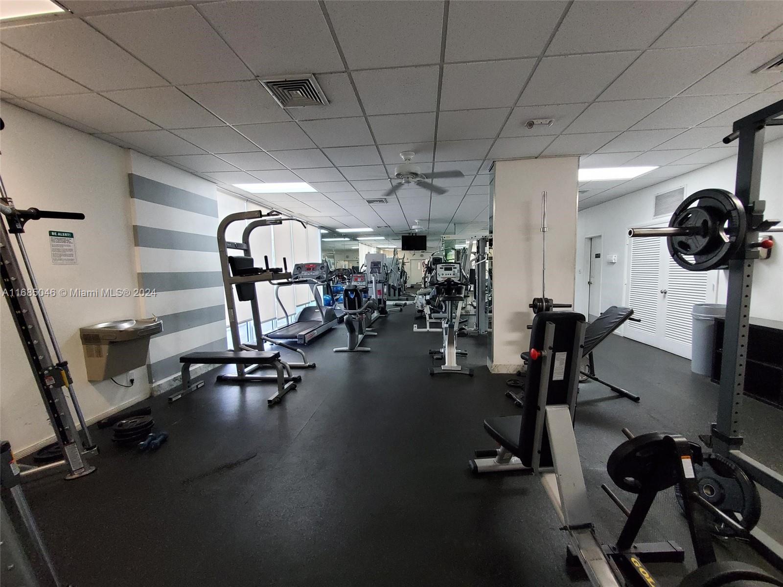 BAYVIEW TOWERS CONDO SOUT - Residential