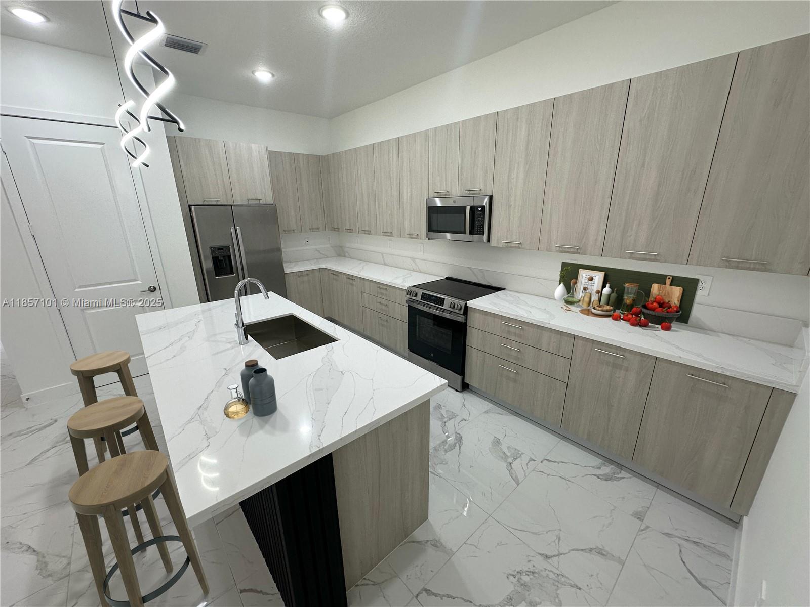 Crescent Ridge - Residential Lease