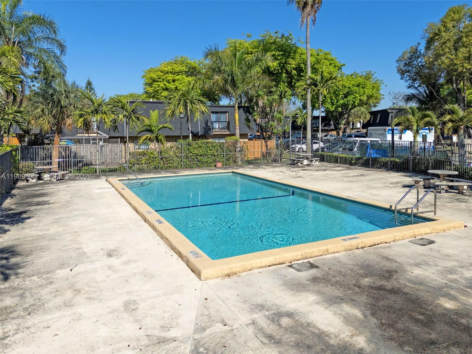 CAMELOT TWO CONDO - Residential