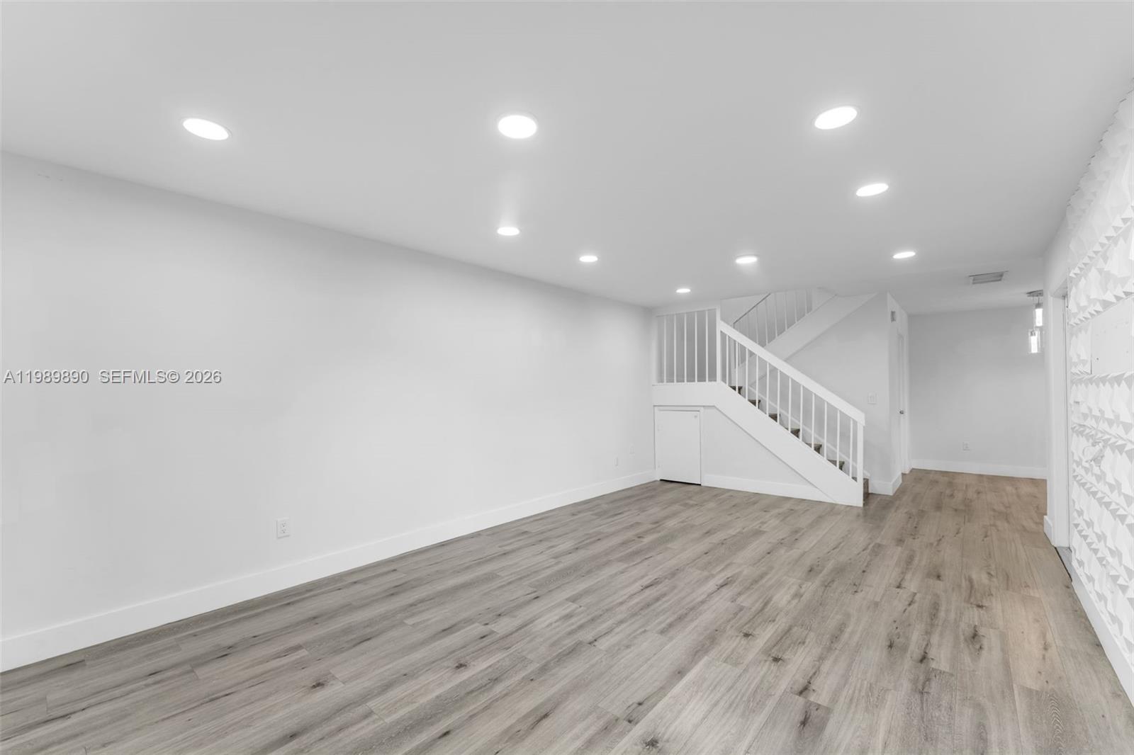 CAMELOT TWO CONDO - Residential