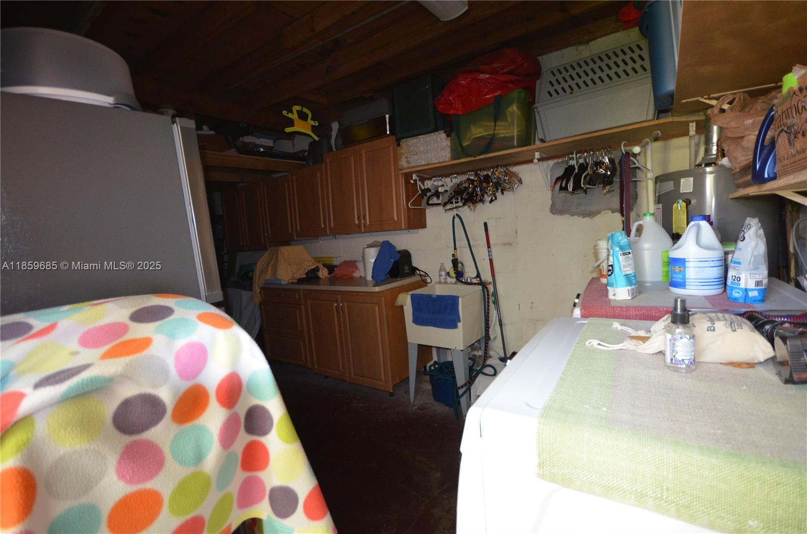 ESCOTTONIA PARK - Residential