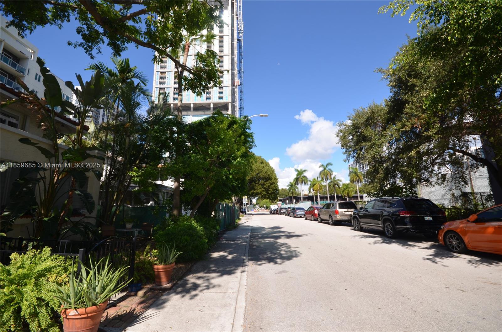 ESCOTTONIA PARK - Residential