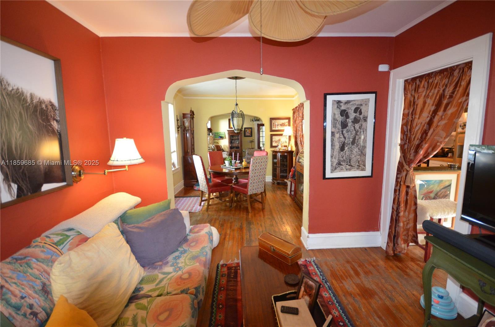 ESCOTTONIA PARK - Residential