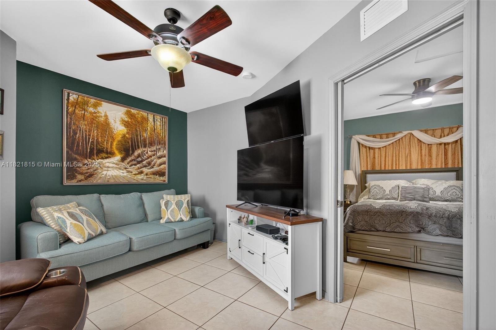 PALM SPRINGS 3RD ADDN - Residential