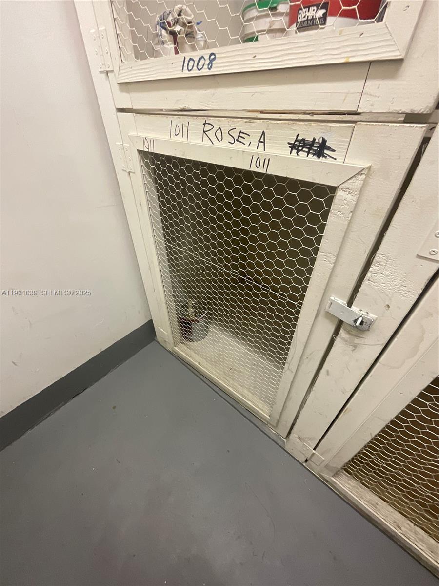 WILSHIRE CONDO - Residential Lease