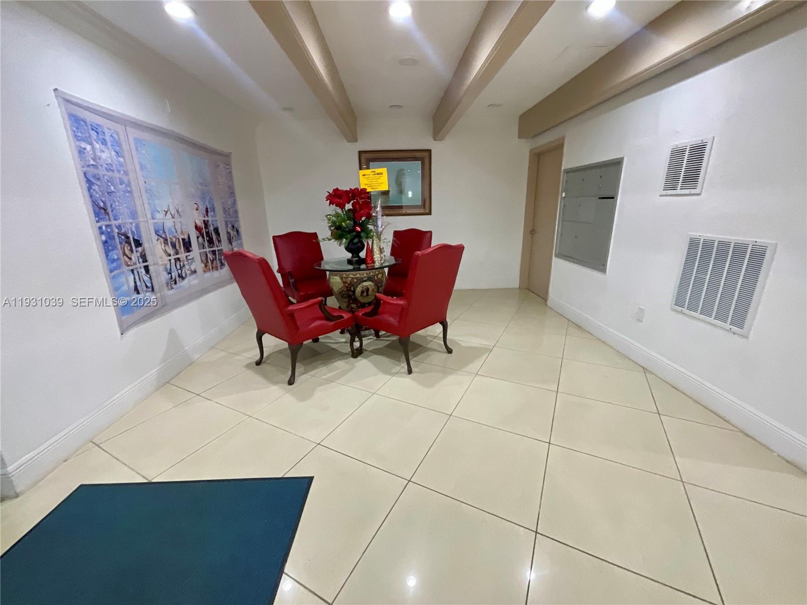 WILSHIRE CONDO - Residential Lease