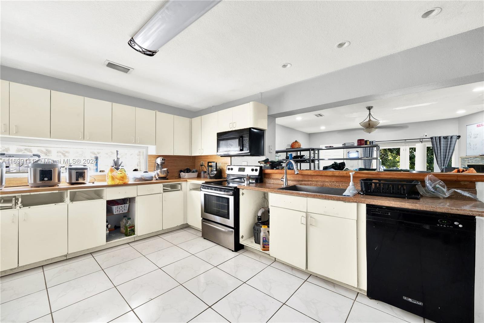 ROSMONT SUB - Residential