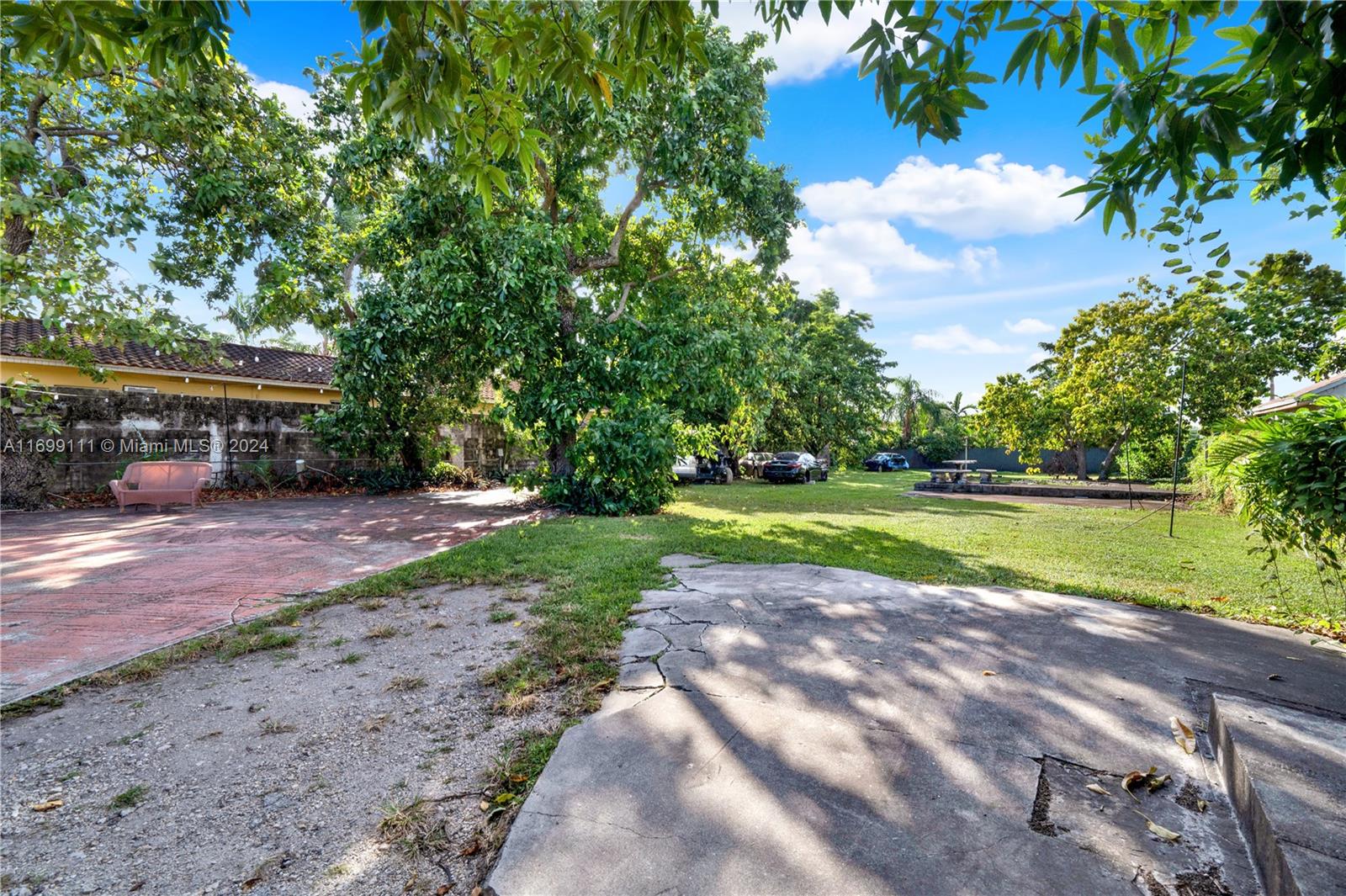 ROSMONT SUB - Residential