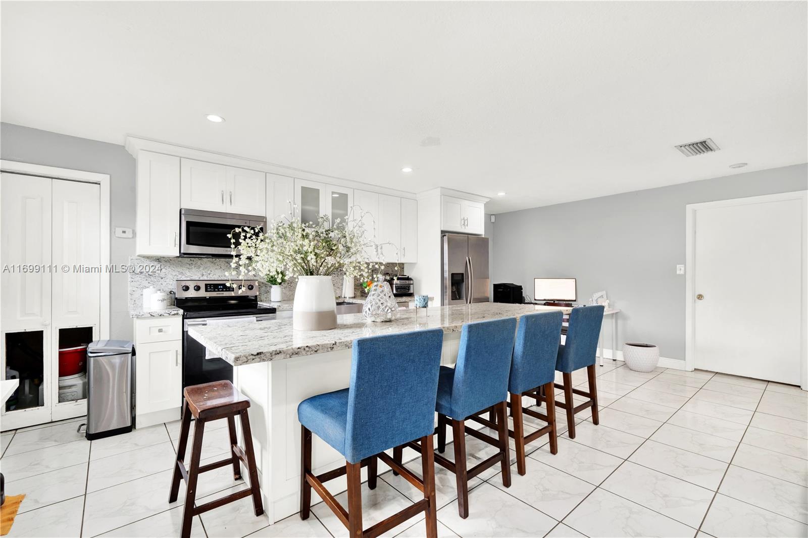 ROSMONT SUB - Residential