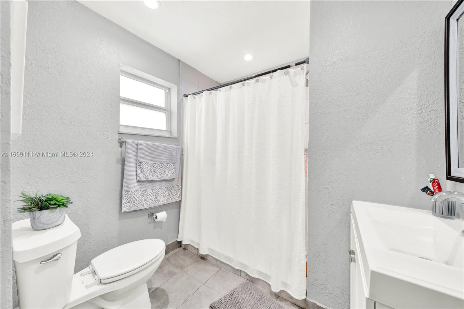 ROSMONT SUB - Residential