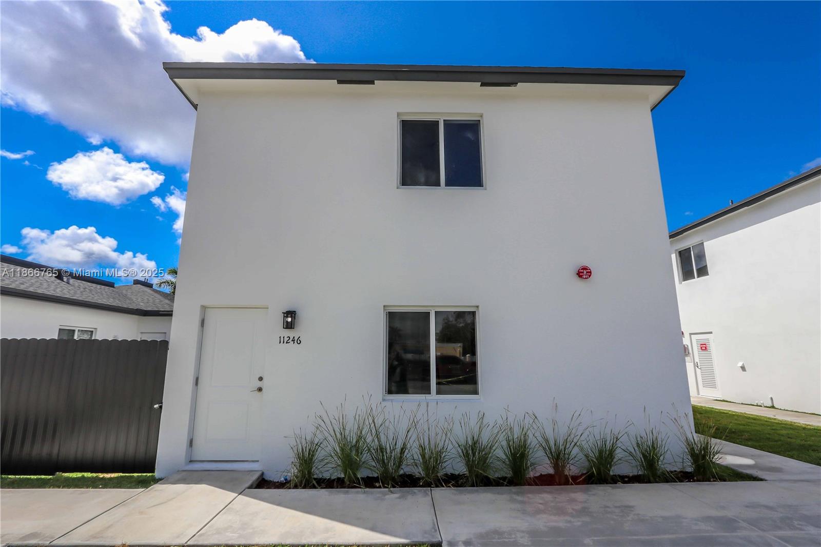 GABRIELA ESTATES - Residential Income