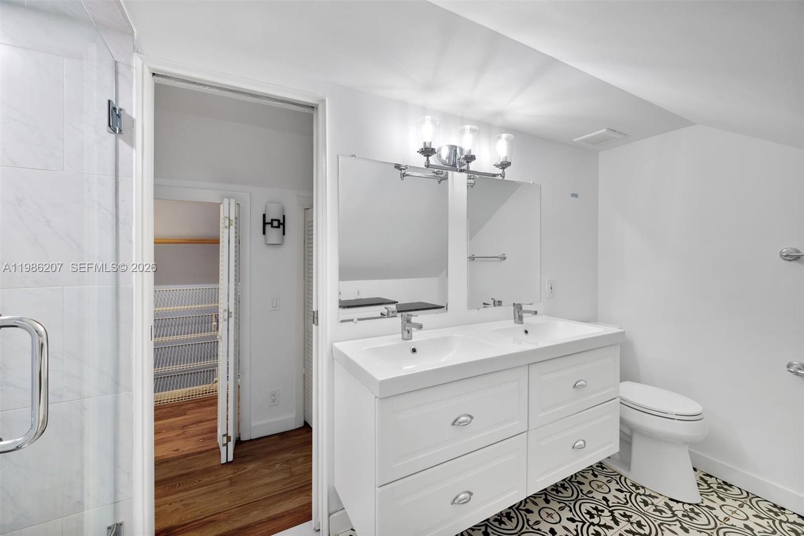 FIRST ADDN PASADENA PK - Residential Lease