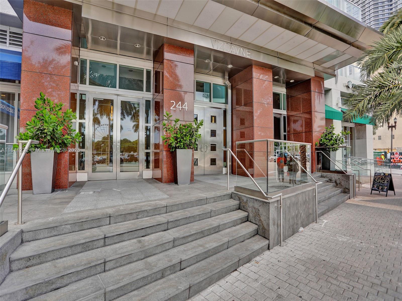 244 Biscayne Blvd 406