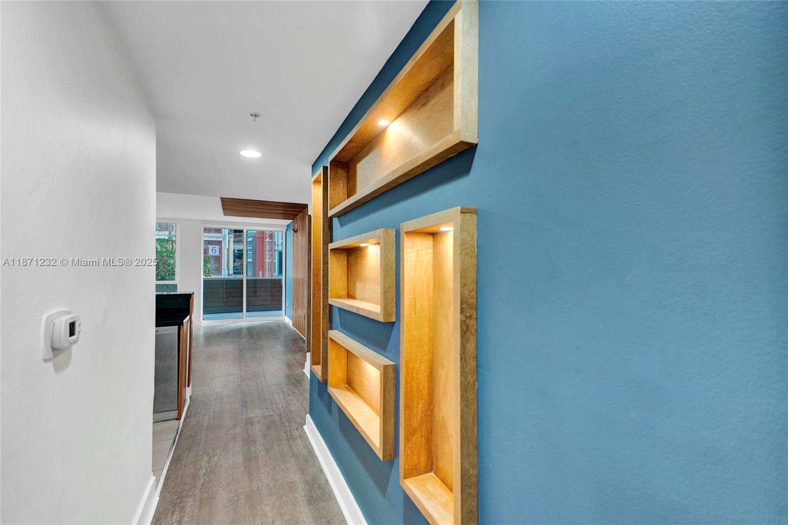 244 Biscayne Blvd 406