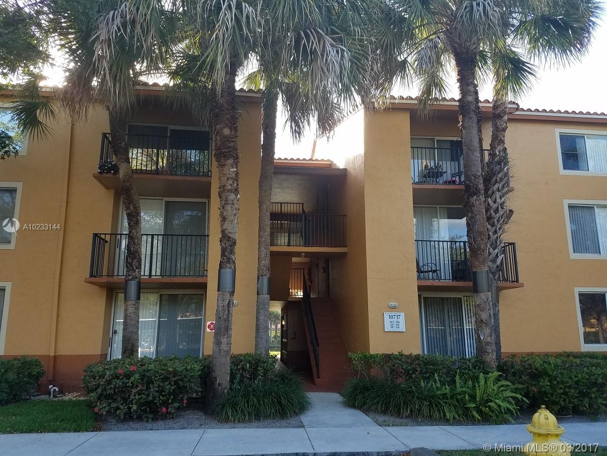 LAKES OF JACARANDA BLDG 1 - Residential Lease
