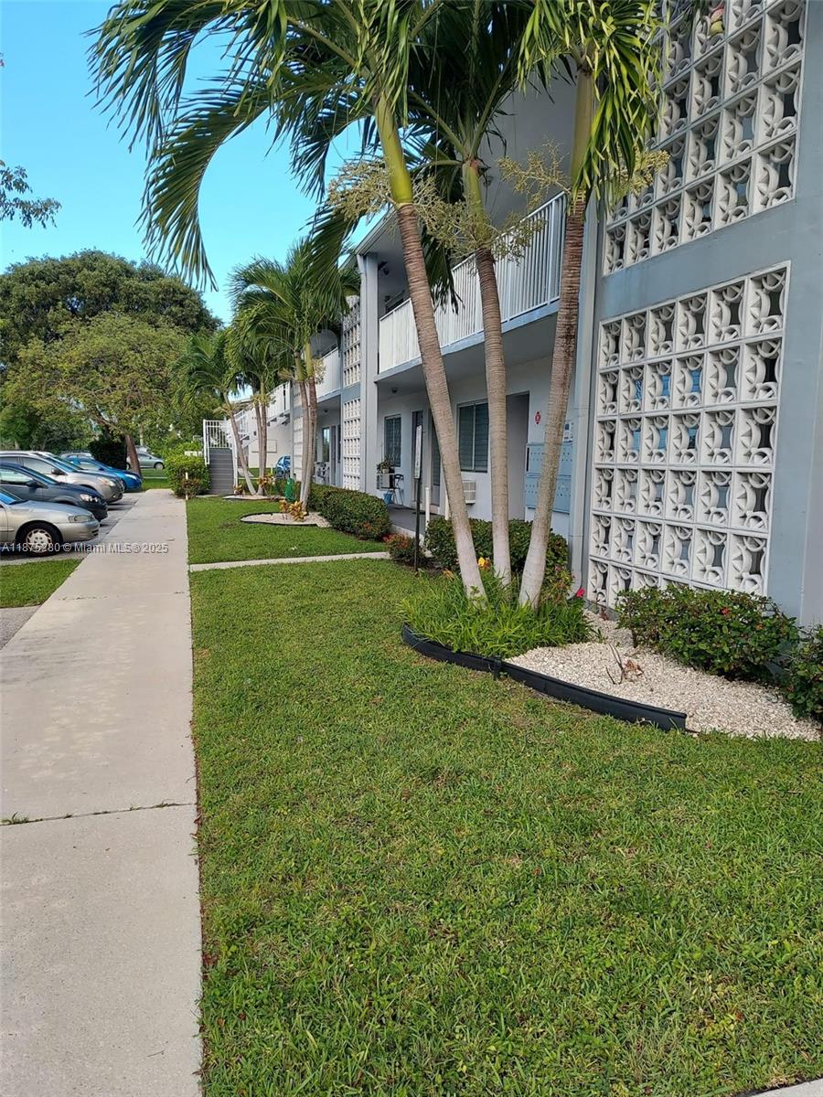 COLONY TERRACE APTS CO-OP - Residential Lease