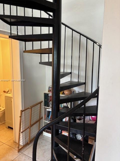 JACKSON PEACOCKS SUB 3-18 - Residential Lease