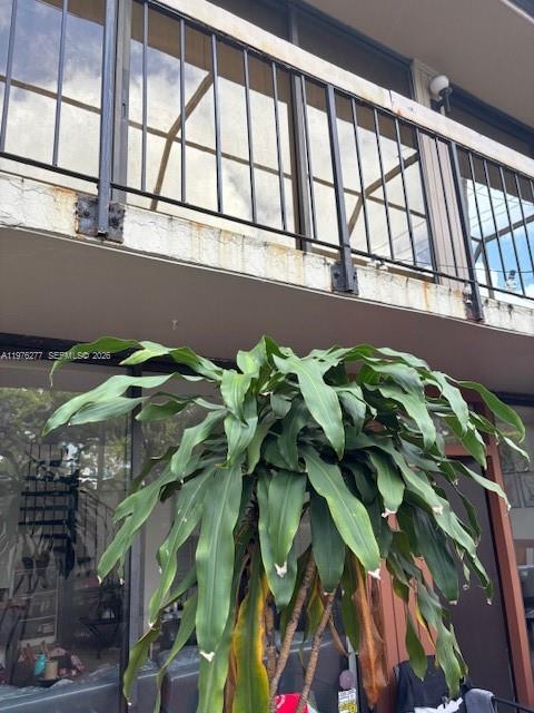 JACKSON PEACOCKS SUB 3-18 - Residential Lease