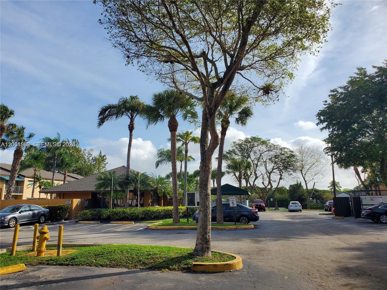 7423 SW 152nd Ave 10-106