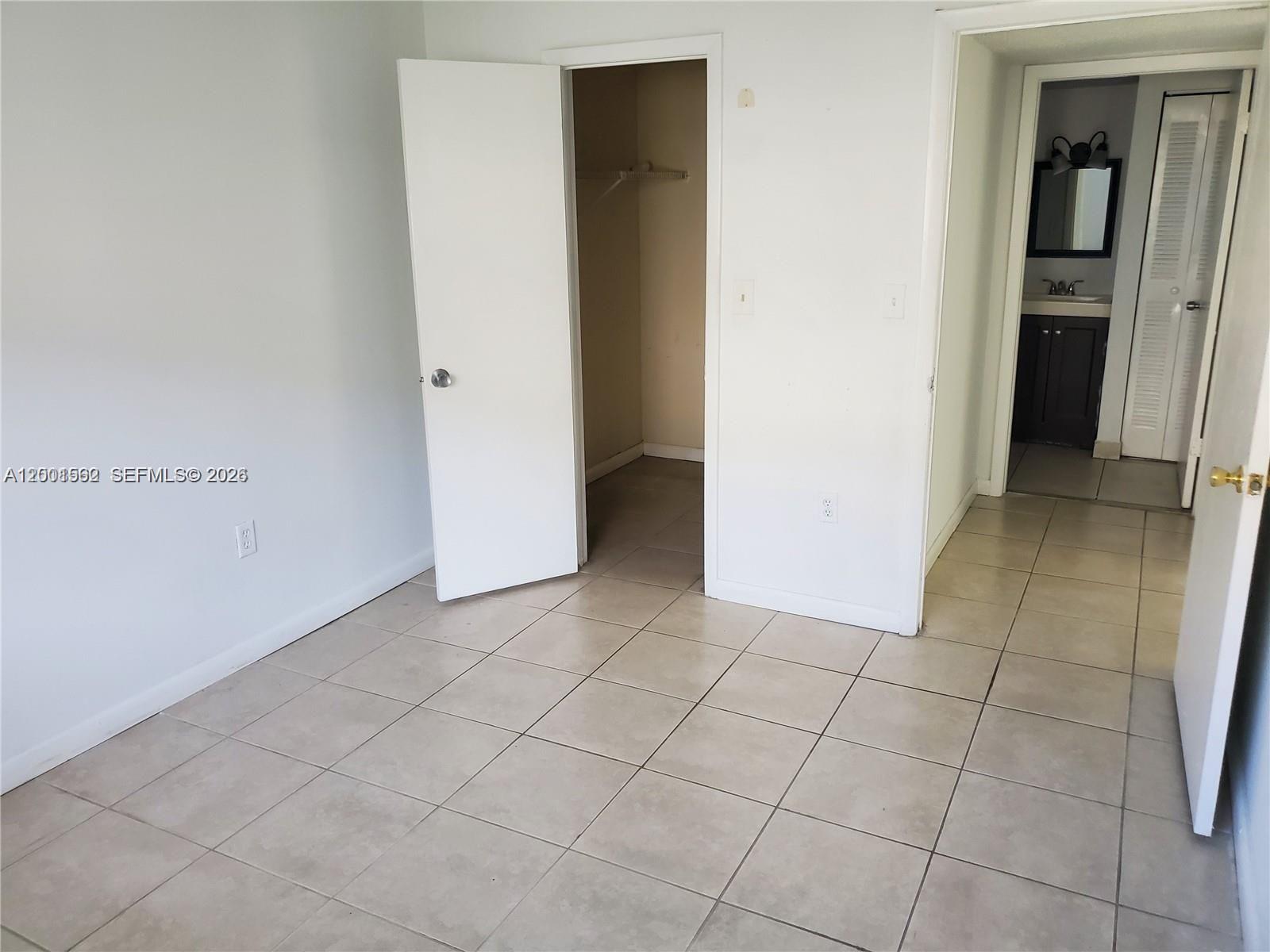 MAGNOLIA LANE CONDO - Residential Lease