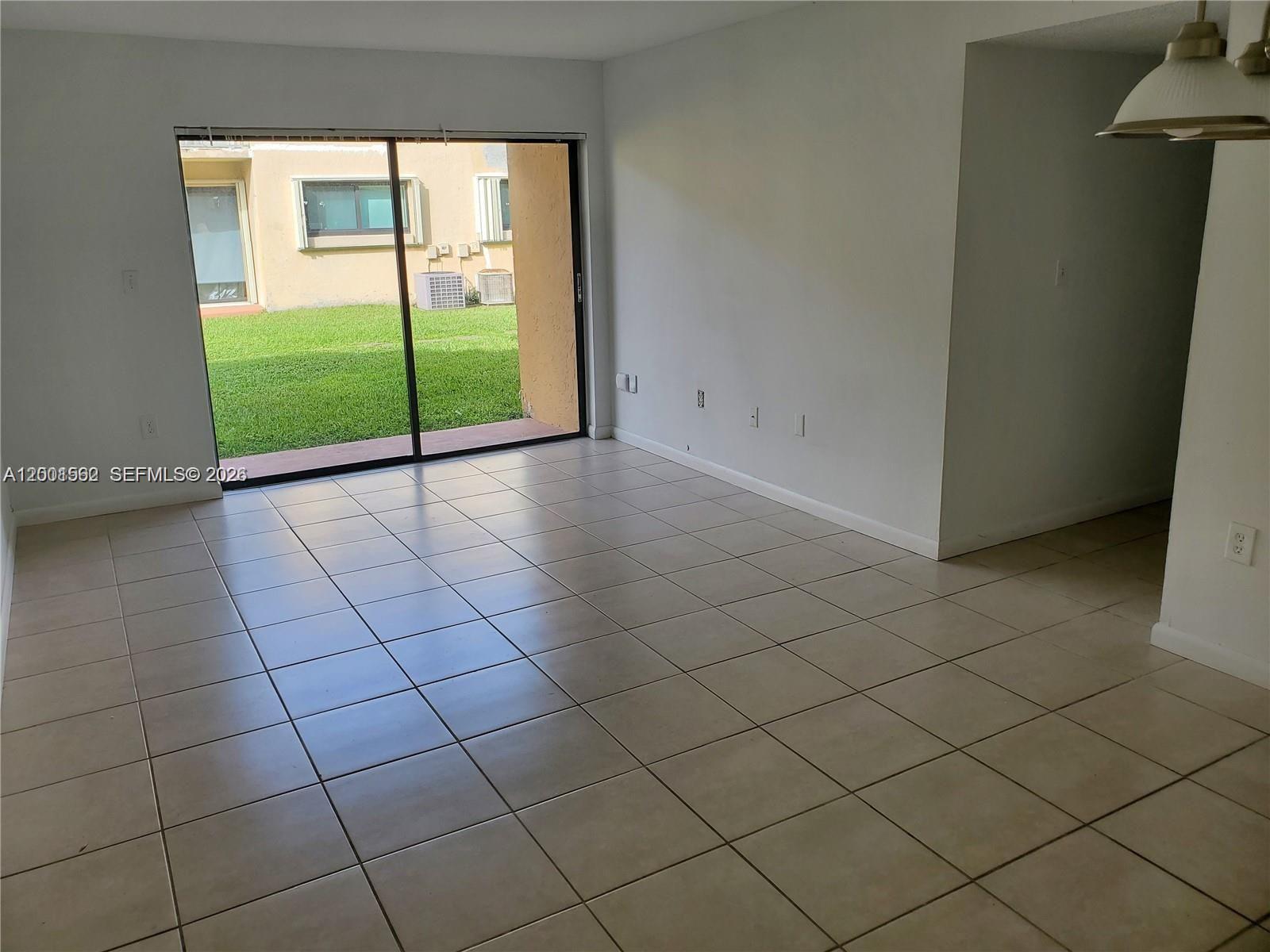 7423 SW 152nd Ave 10-106