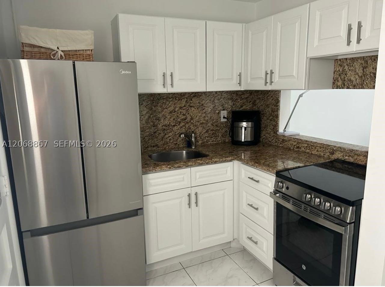 2851 Leonard Dr J503
