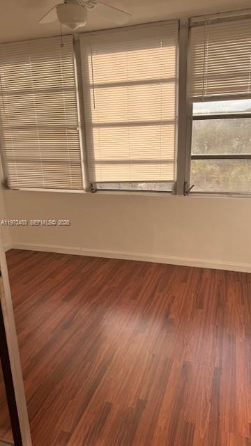 VILLAGE ROYALE GREENWOOD - Residential