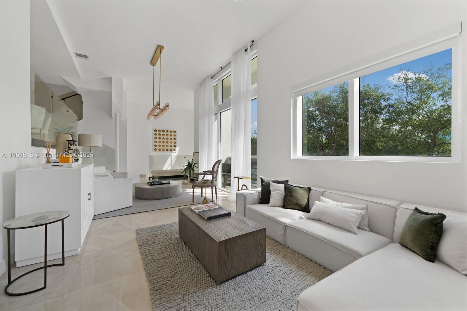 MURANO PORTOFINO - Residential Lease