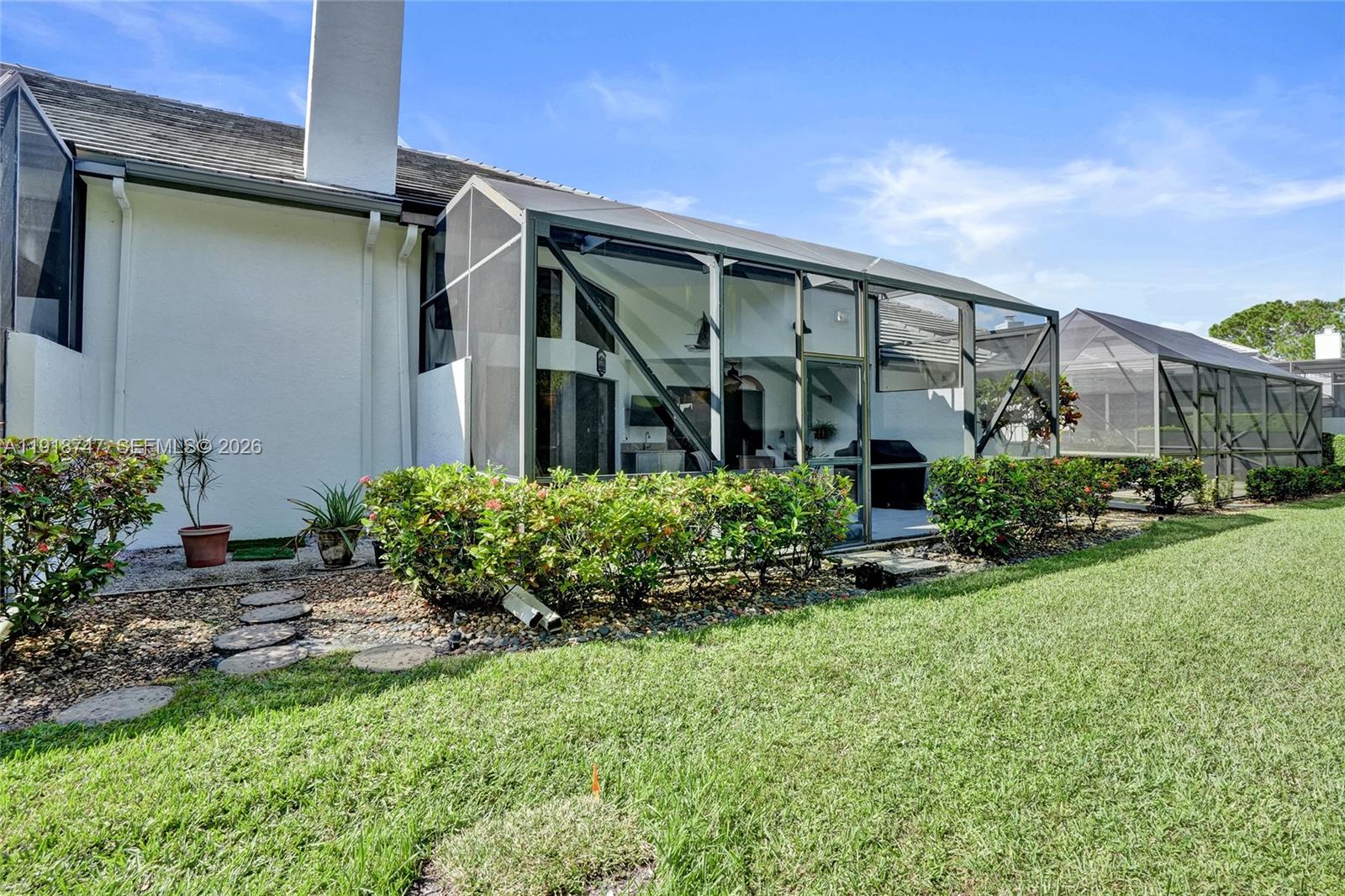 BREAKERS WEST 6 - Residential