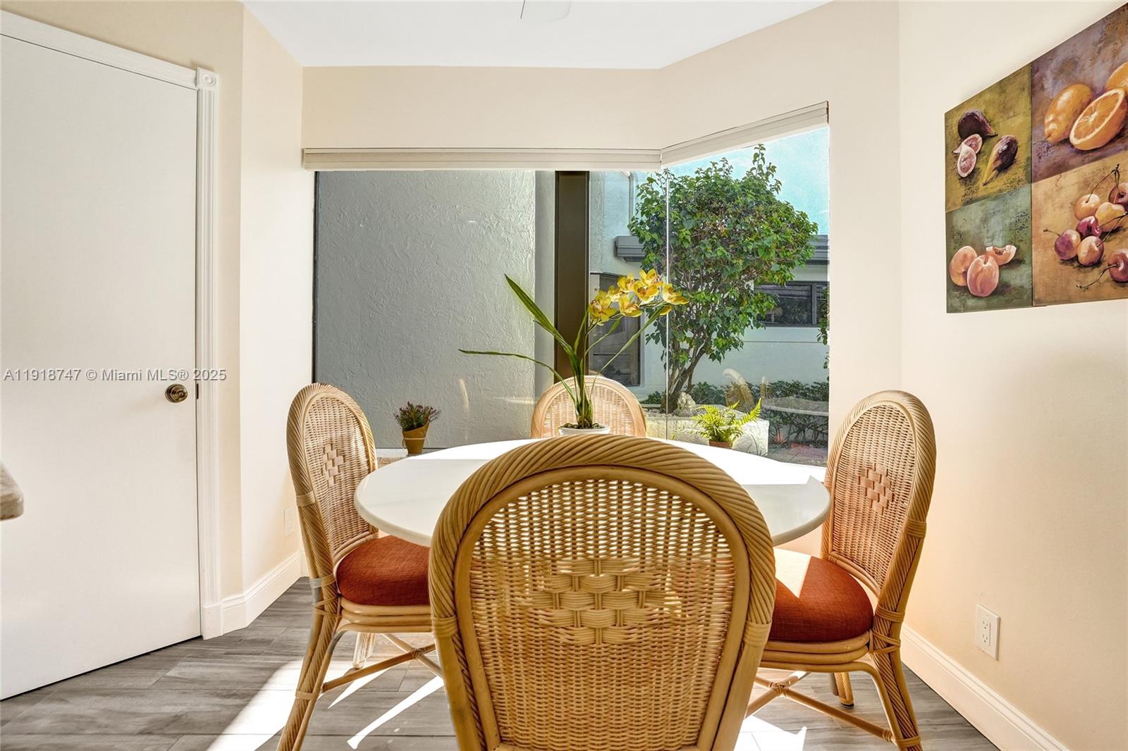 BREAKERS WEST 6 - Residential