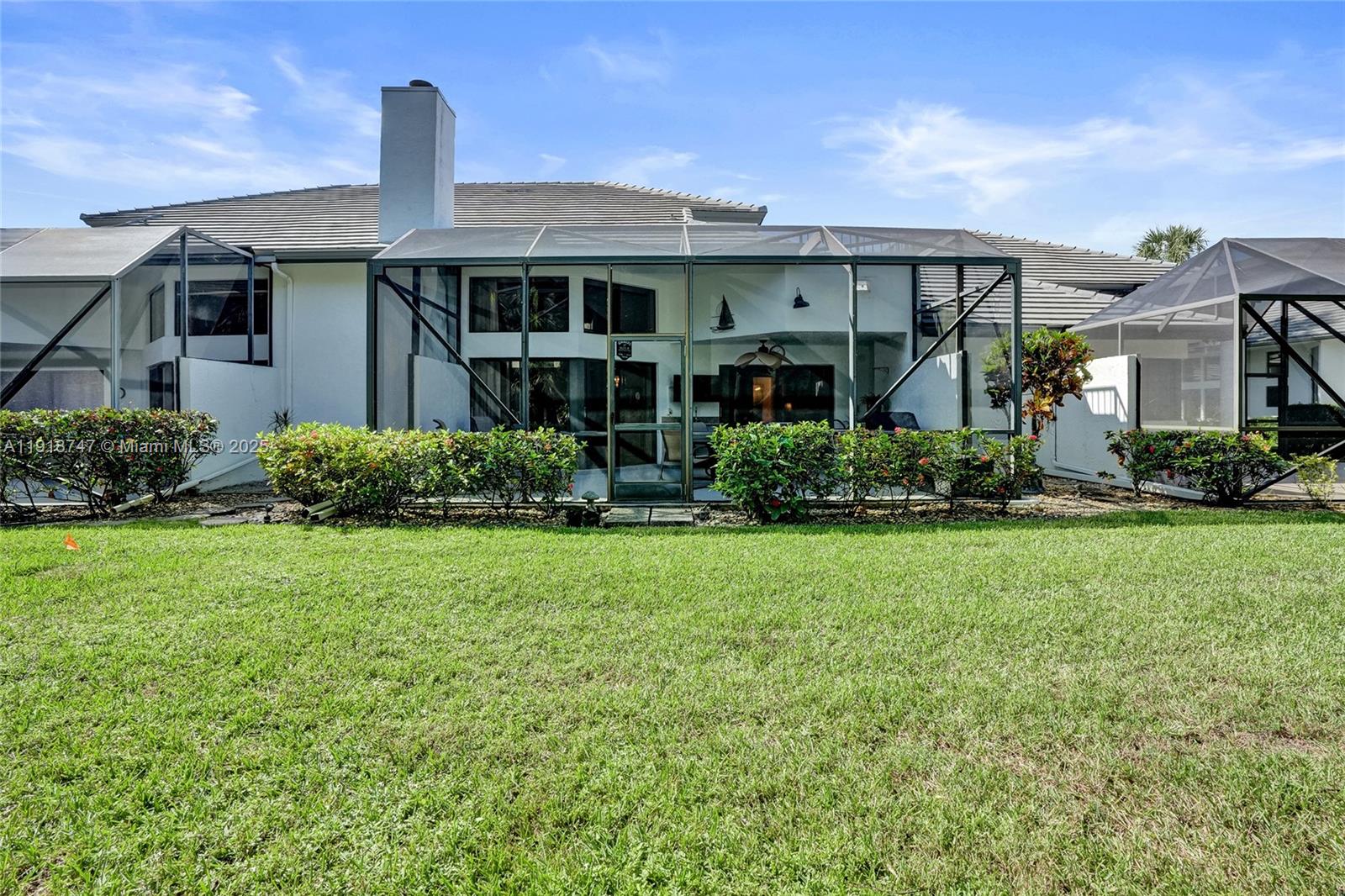 BREAKERS WEST 6 - Residential