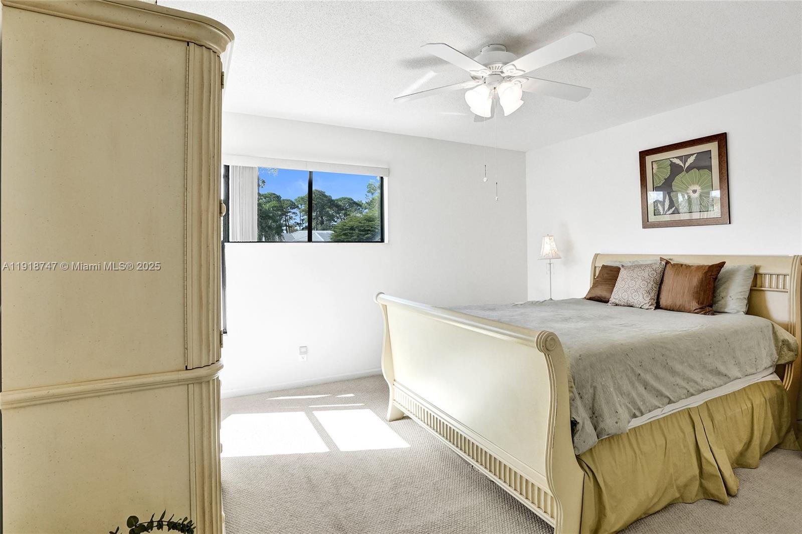 BREAKERS WEST 6 - Residential