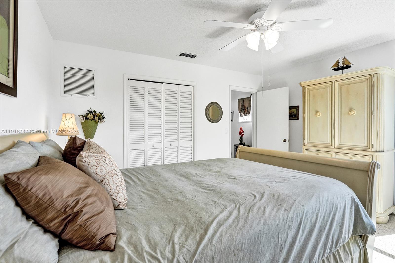 BREAKERS WEST 6 - Residential