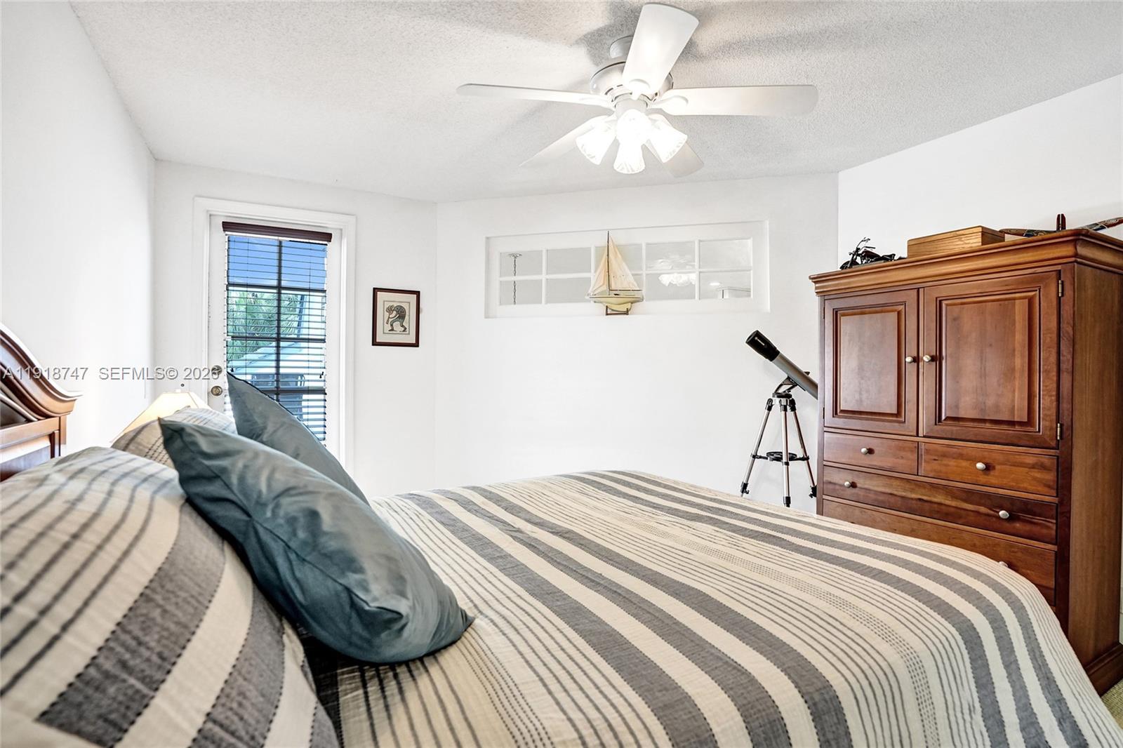 BREAKERS WEST 6 - Residential