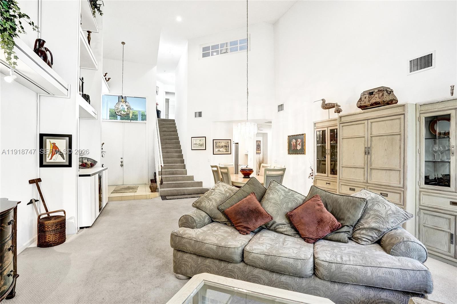 BREAKERS WEST 6 - Residential