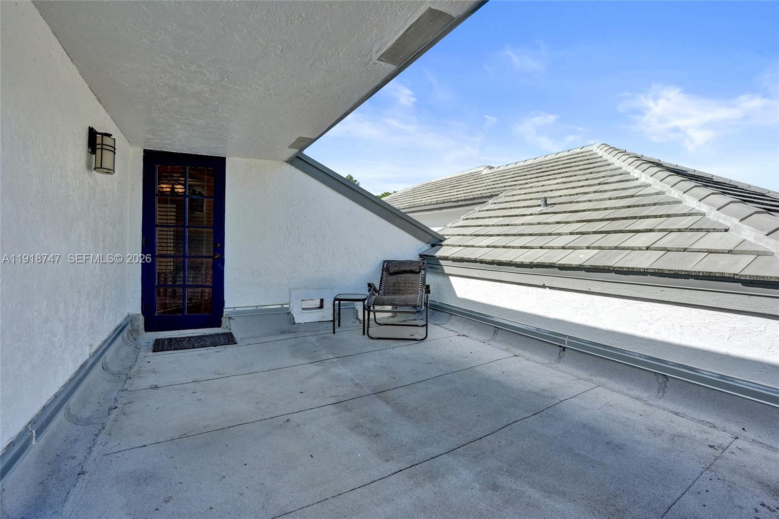 BREAKERS WEST 6 - Residential