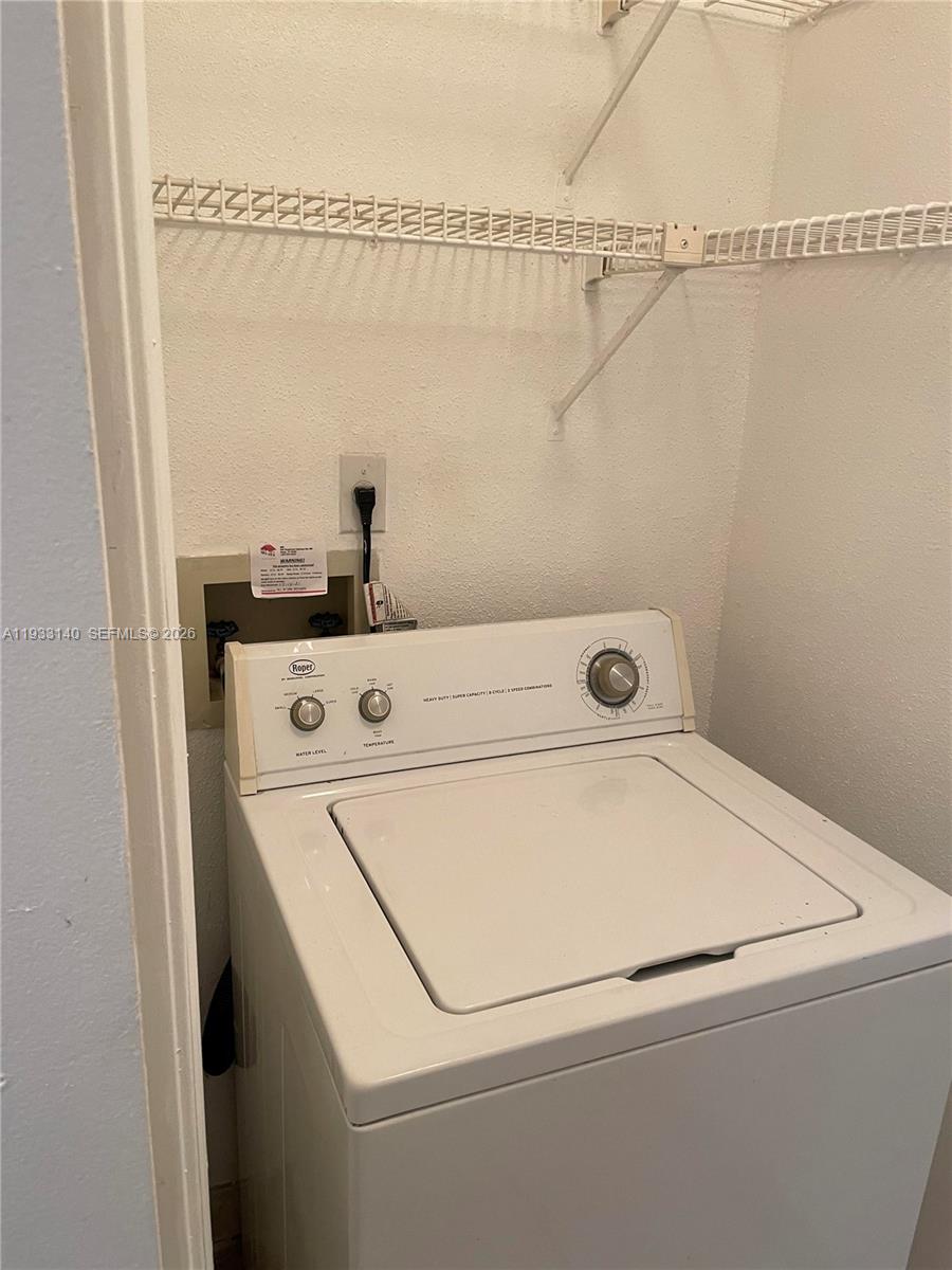 SAVANNAH AT RIVERSIDE CON - Residential Lease