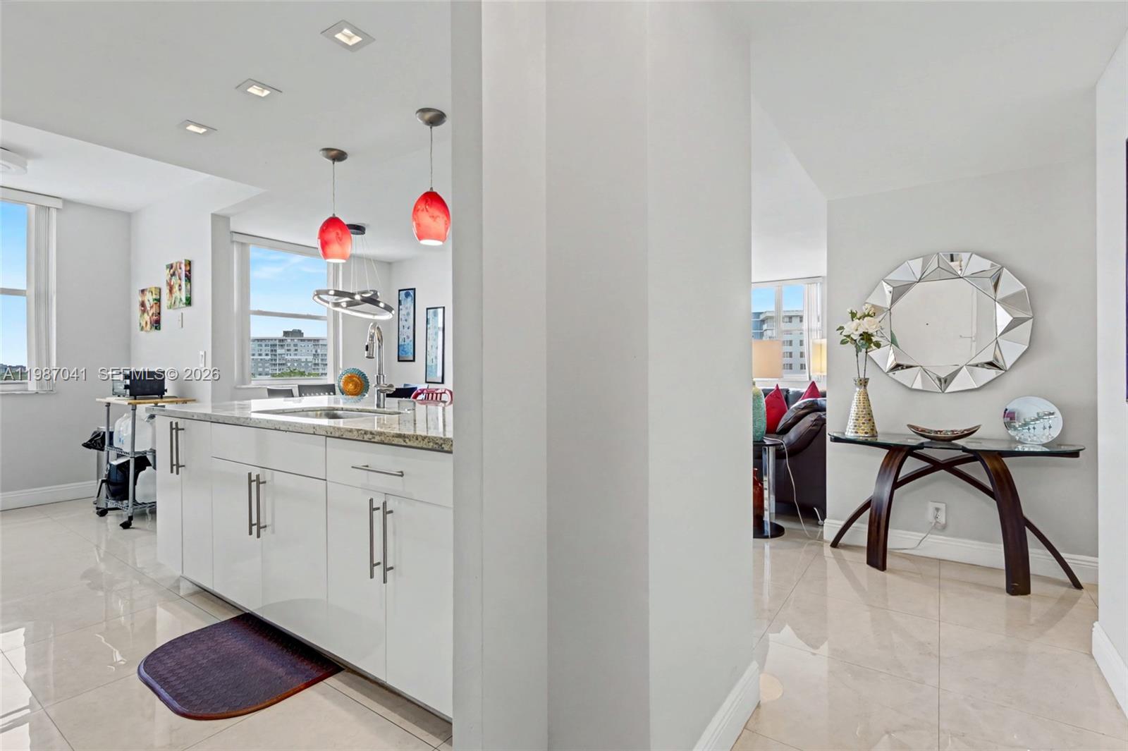 HILLCREST EAST NO 23 COND - Residential