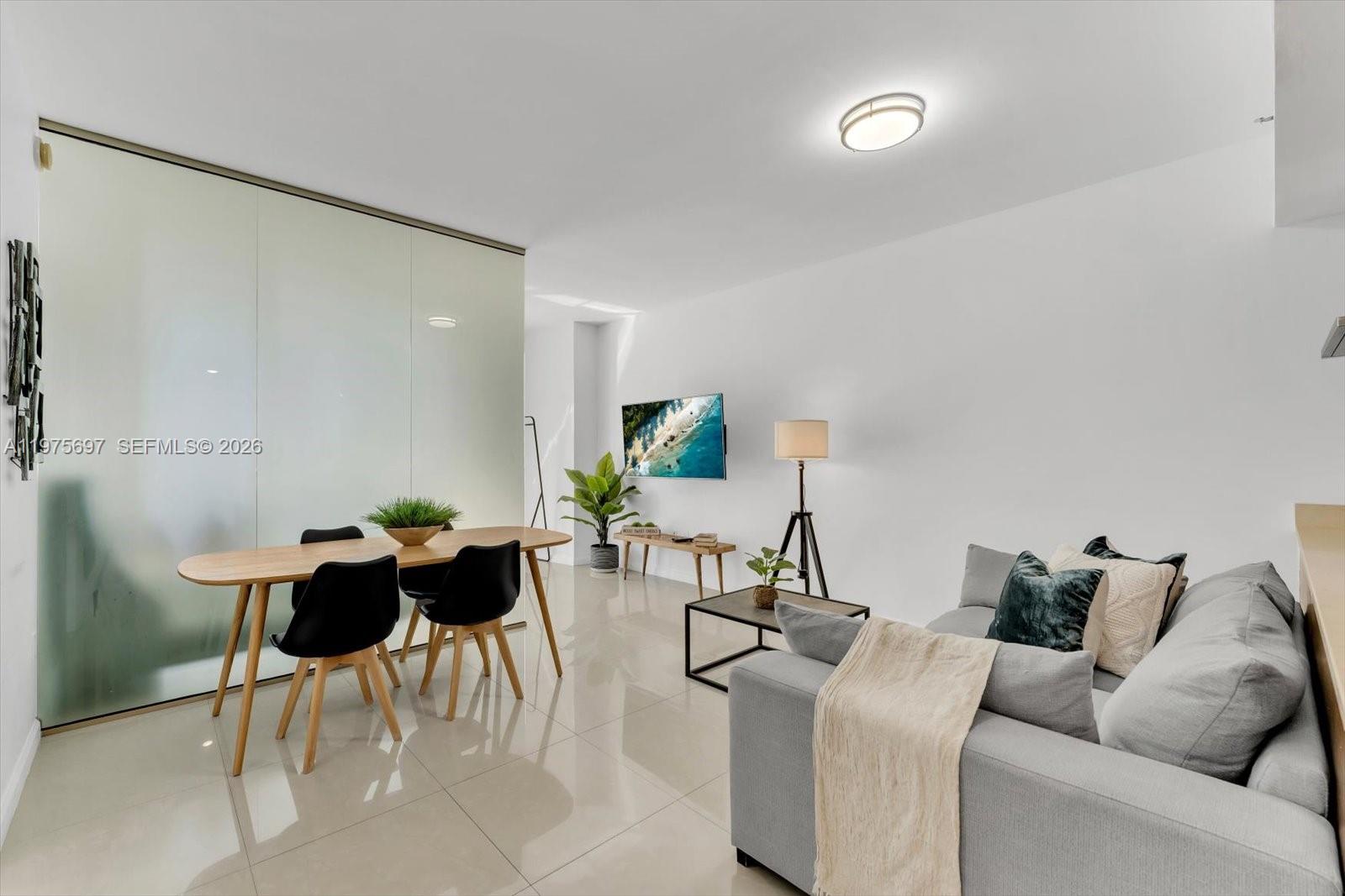 ICON BRICKELL CONDO NO 3 - Residential