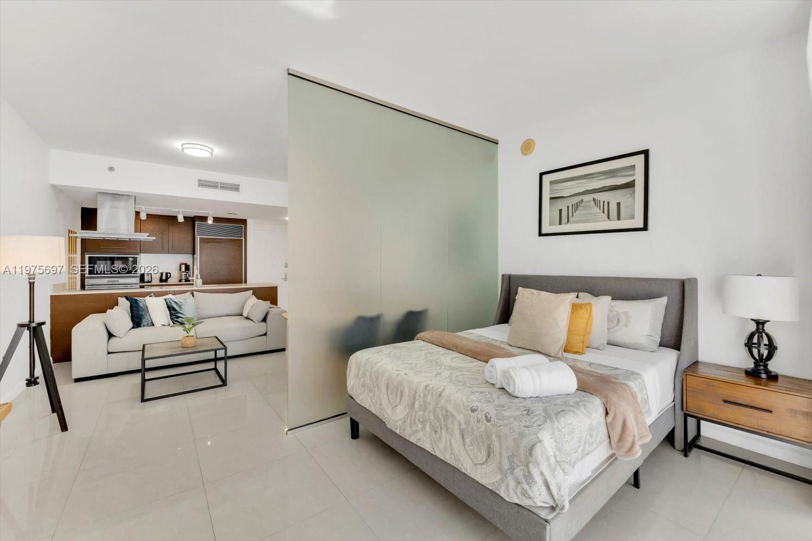 ICON BRICKELL CONDO NO 3 - Residential