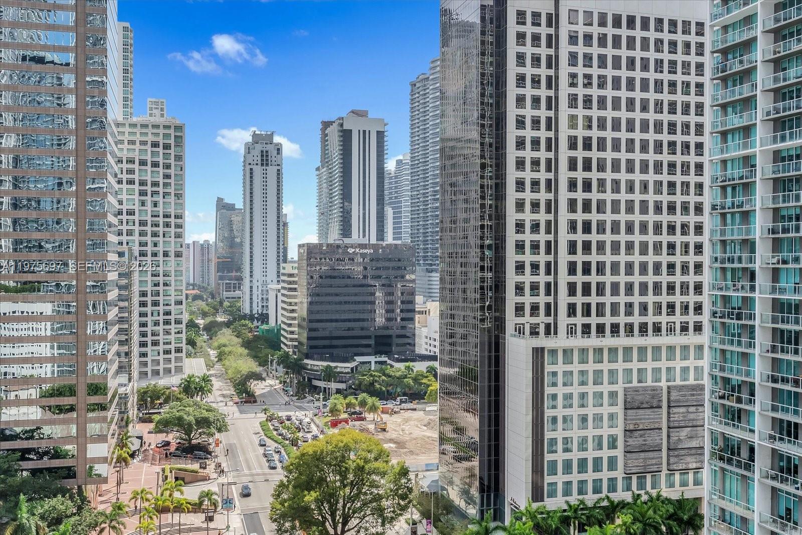 ICON BRICKELL CONDO NO 3 - Residential