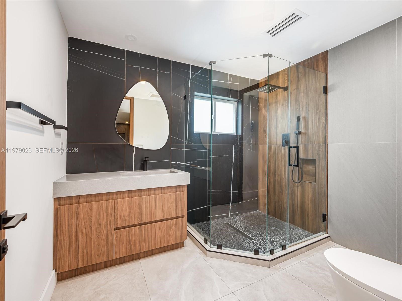 ROLLING OAKS ESTATES - Residential