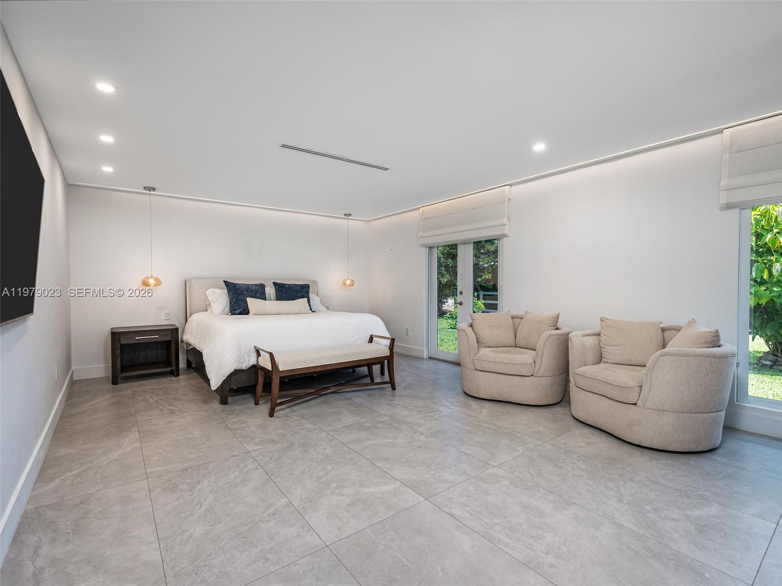 ROLLING OAKS ESTATES - Residential