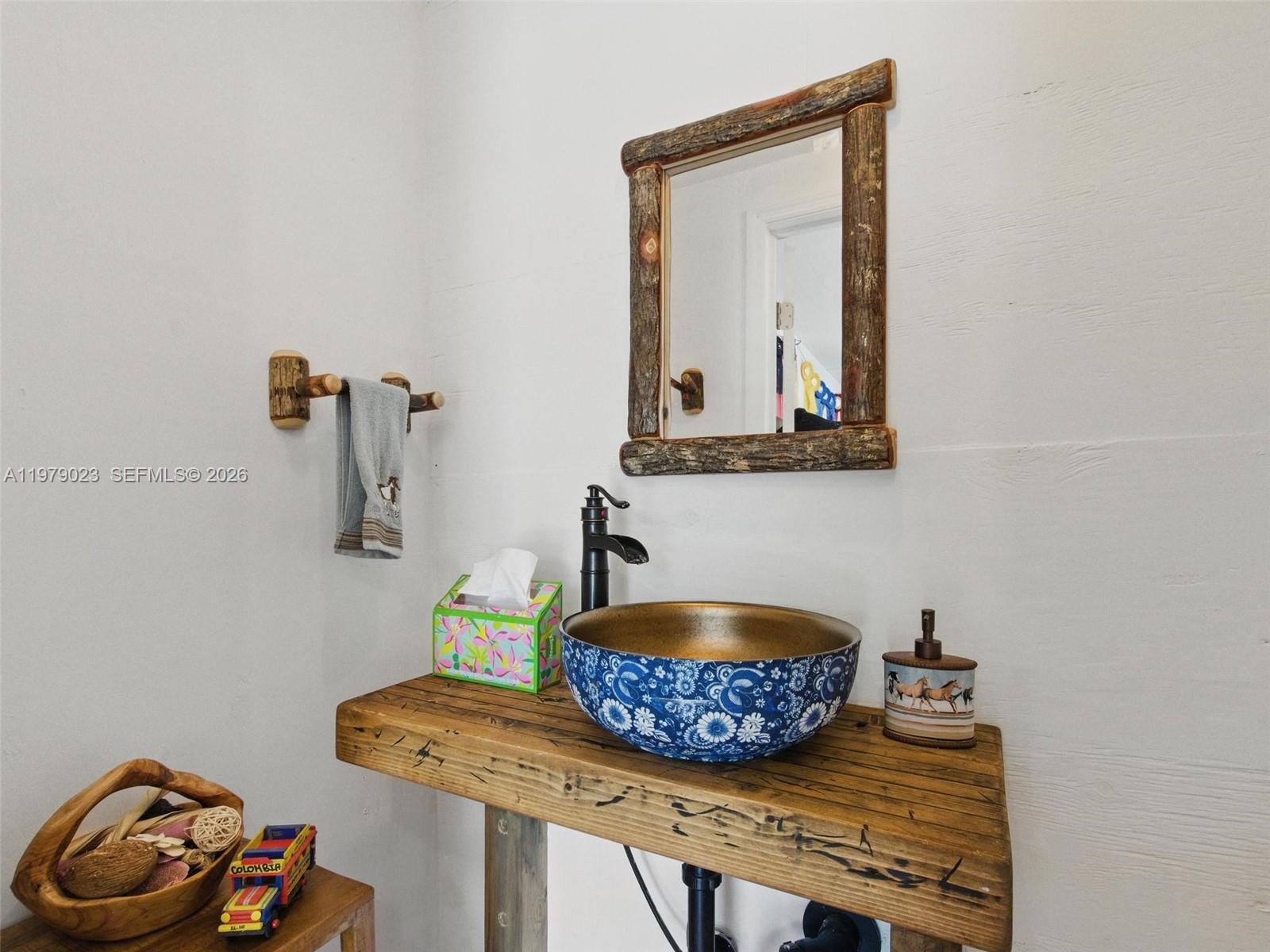 ROLLING OAKS ESTATES - Residential