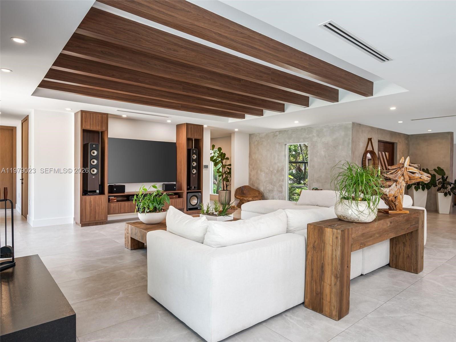 ROLLING OAKS ESTATES - Residential