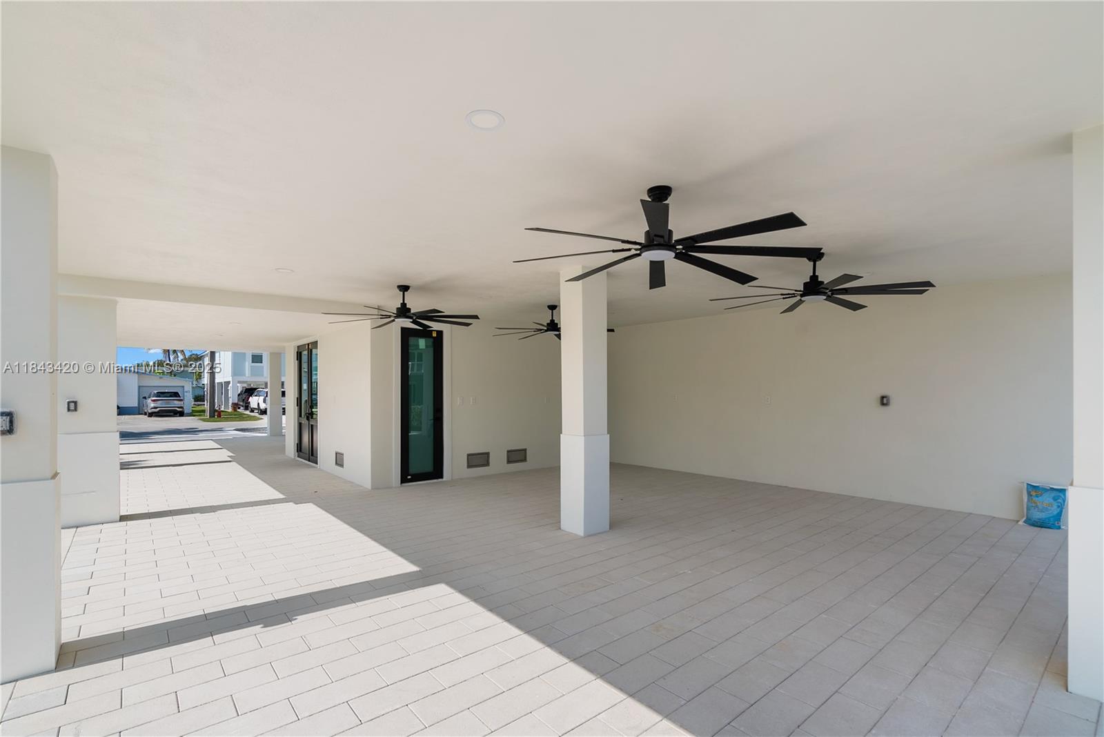 THE HARBORAGE - Residential