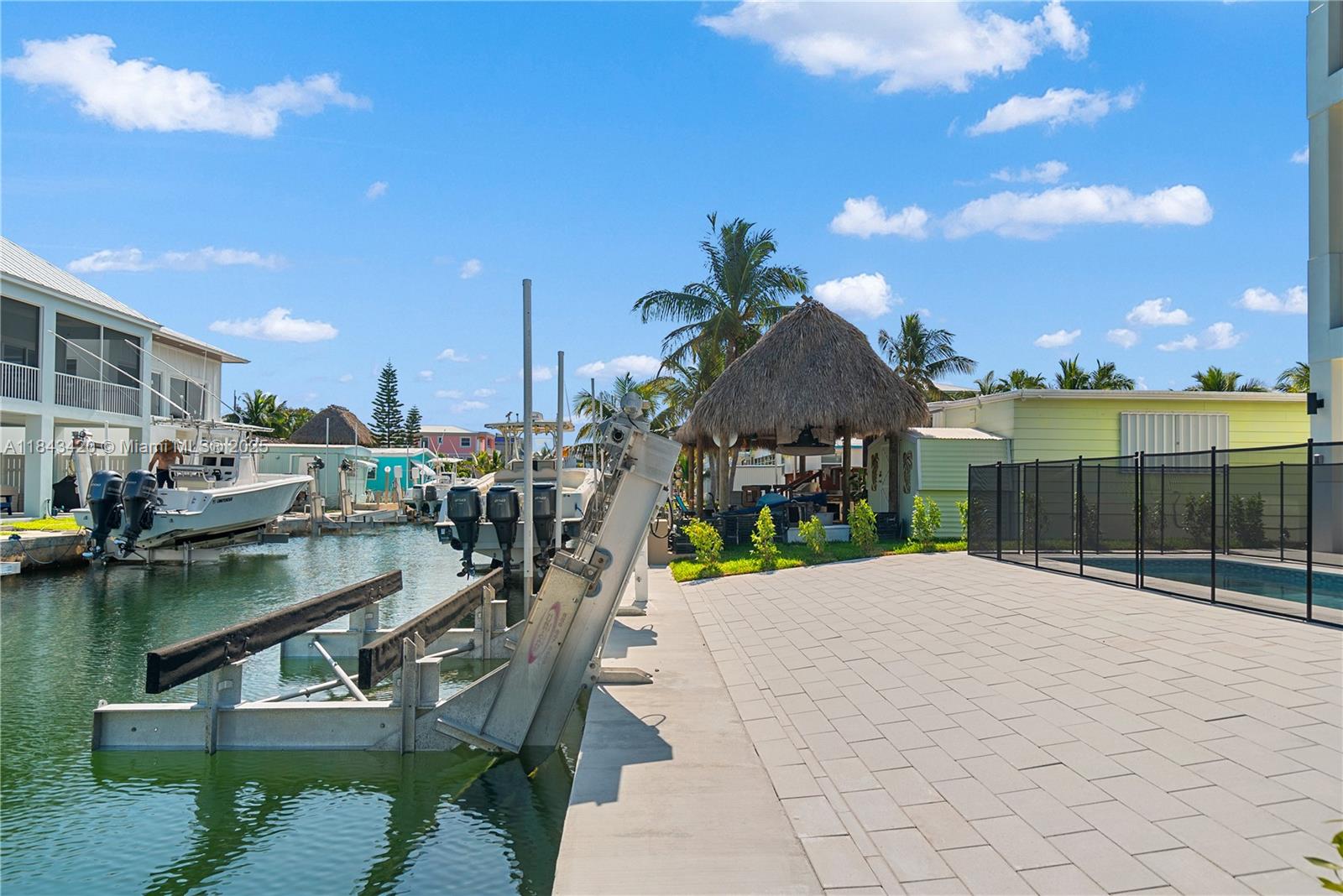 THE HARBORAGE - Residential