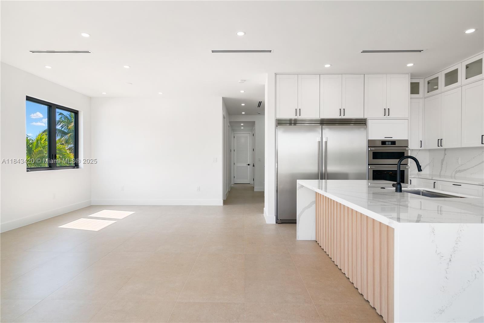 THE HARBORAGE - Residential