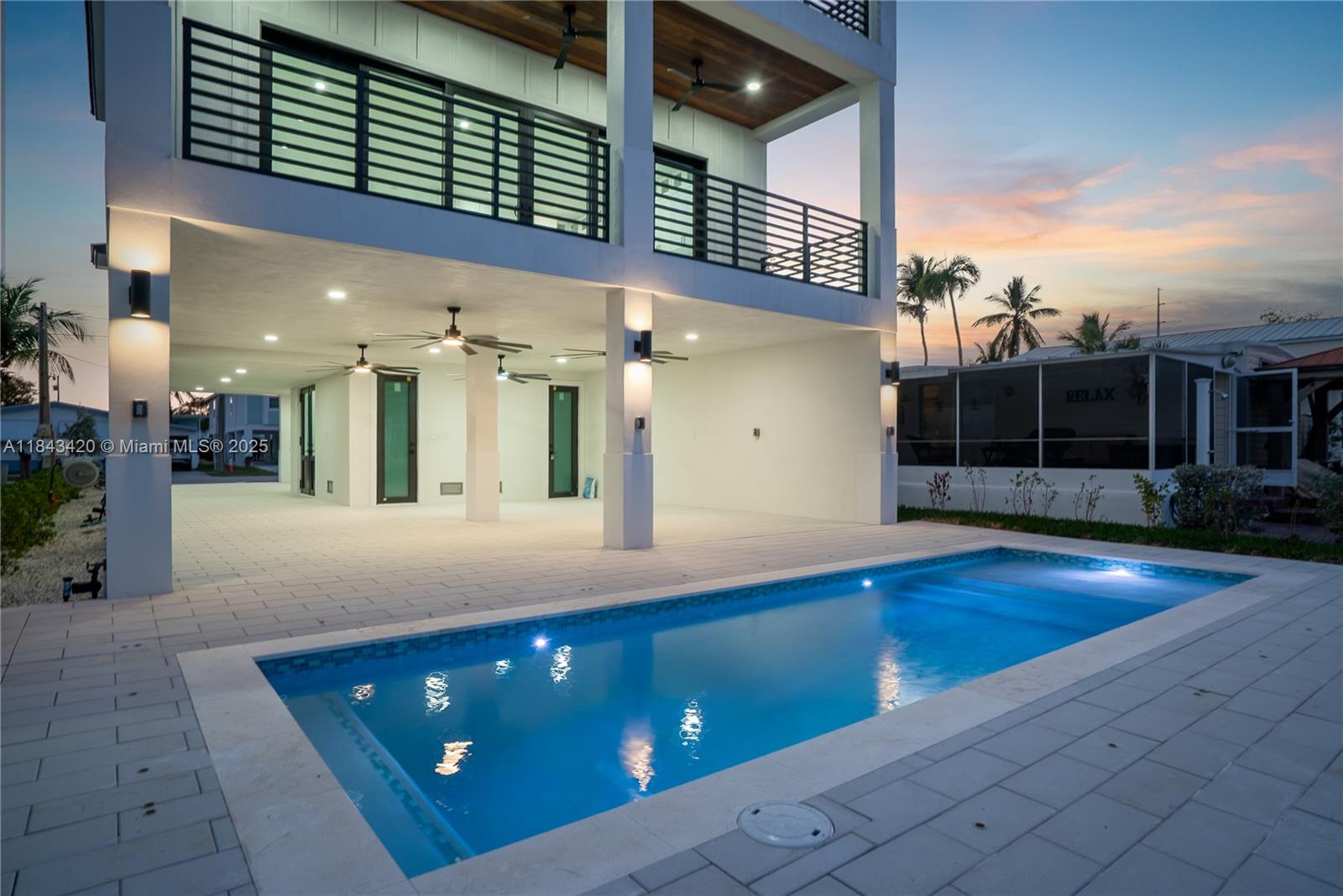 THE HARBORAGE - Residential